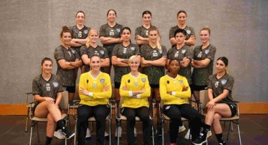 Mavi Kelebekler sezonu açıyor