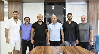 Başpehlivanlarla bir arada