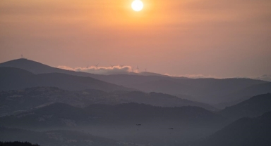 Çanakkale'de orman yangınını söndürme çalışmaları devam ediyor