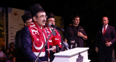  'Çanakkale ruhu, Türkiye Yüzyılı'nı da inşa edecek ruhtur'