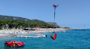 Cankuş Alman turisti kurtardı