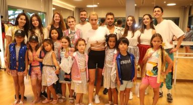 Çocuklar müzikale doydu