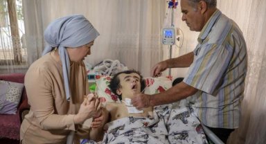 Akarsuya düştü beyni hasar aldı