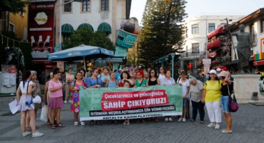 ‘Çocuklarımıza ve geleceğimize sahip çıkıyoruz’