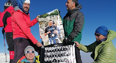 30 rehberin fotoğrafı zirvede