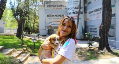 Depremzede gençlerin 'Moral Kampı'