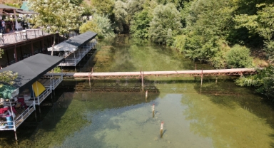 Dim Çayı, yaz sıcağından kaçanların adresi oldu