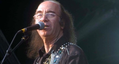  Erkin Koray, 82 yaşında hayatını kaybetti