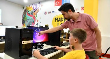 Geleceğin mesleği 'robotik kodlama' eğitimi başladı 