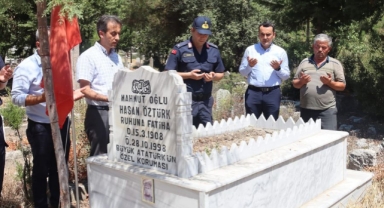 Kaymakam Çelik, Hasan Çavuş'un kabrini ziyaret etti