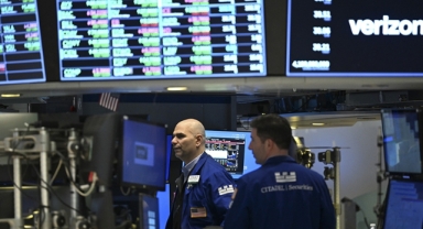 Küresel piyasalar haftaya karışık seyirle başladı