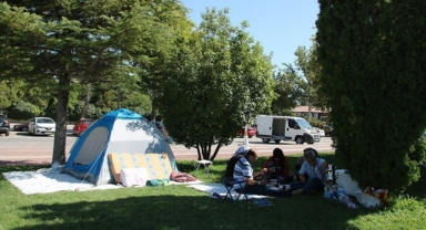 Malatya'da deprem korkusu vatandaşları sokağa döktü 