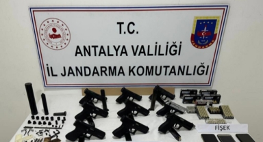 Manavgat’ta silah kaçakçılığı operasyonu