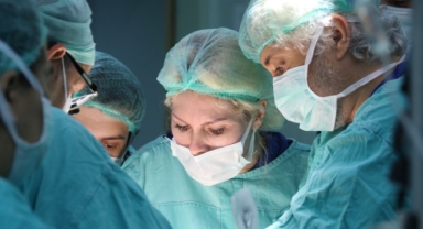 Mikrocerrahi de de Avrupa’da merkez