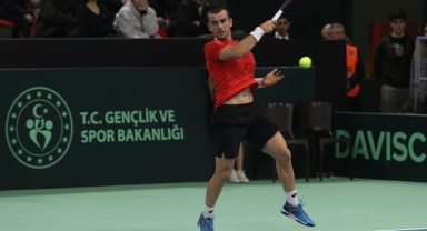 Milli tenisçiler şampiyonluğa ulaştı