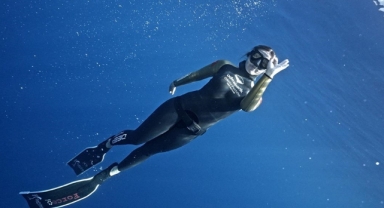 Şahika Ercümen, 100 metrede rekor kırdı