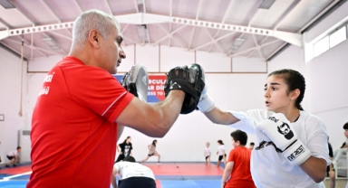 Şimdi de milli forma