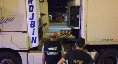 TIR'da uyuşturucu ele geçirildi; 2 gözaltı