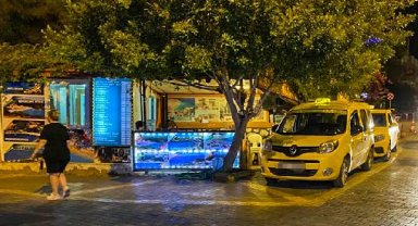 Turistlere taksimetre oyunu