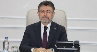 Yumaklı, deprem bölgesindeki gelişmeleri anlattı