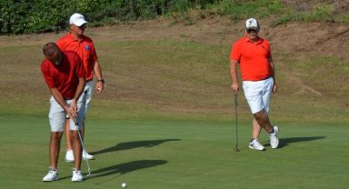 Zafer için Golf Turnuvası