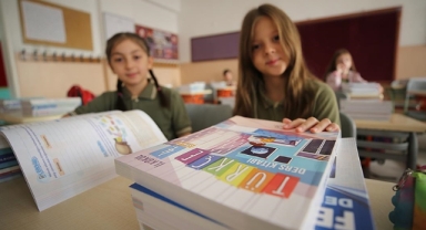 20 milyonu aşkın öğrenci ders başı yaptı