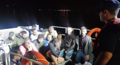 25 kaçak göçmen yakalandı