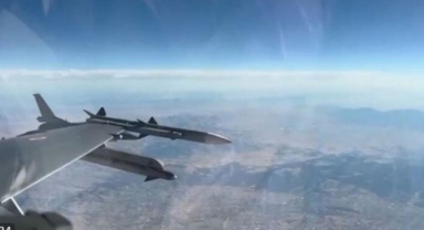 Akdeniz'de eğitim uçuşu