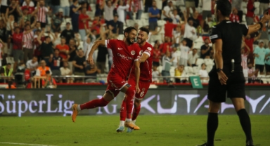 Akrep 3 puana kavuştu