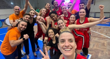 Alkışlar Toroslar’a