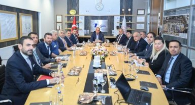 Bakan Ersoy'dan Antalya Havalimanı'nda inceleme 