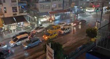 Sağanak etkili oldu