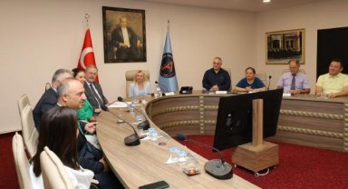 AÜ’de süreç başladı 
