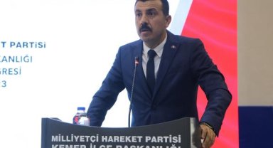 Aynı başkanla devam kararı