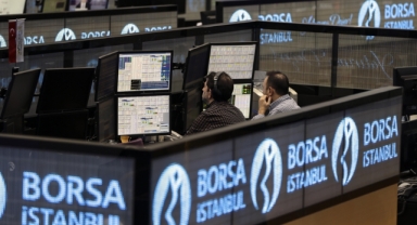 Borsa günün ilk yarısında rekor seviyeyi gördü