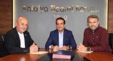 Dev kongre için işbirliği protokolü 