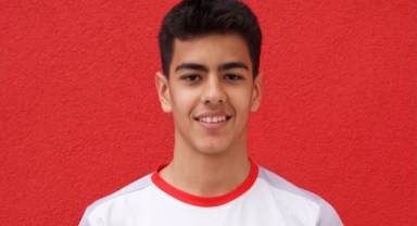 Ege İzmirli'ye milli davet