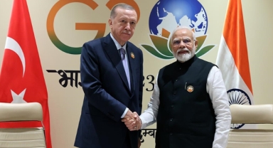 Erdoğan, Hindistan Başbakanı Modi'yi kabul etti