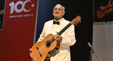 Gitarın 12 yıllık yolculuğu