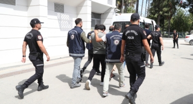 Göçmen kaçakçılığına 3 tutuklama