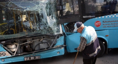 Halk otobüsleri çarpıştı: 9 yaralı