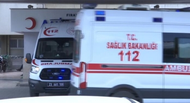 Husumetlilerinin üzerine kızgın yağ döktü