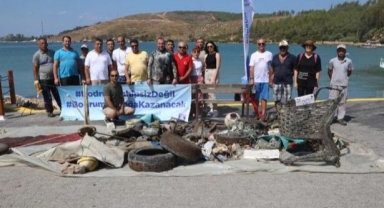 İki mahallenin temizliğinde toplam 664 kilogram atık