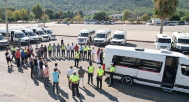 ‘İyi dersler şoför amca’  