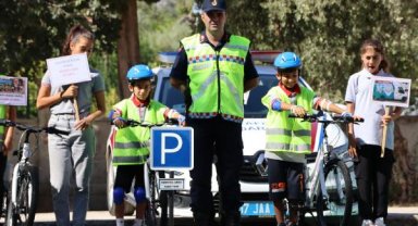 Jandarmadan öğrencilere bisiklet eğitimi