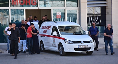 Kemer'de denize giren genç boğuldu