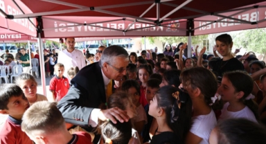 Kemer’de İlköğretim Haftası kutlandı 