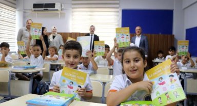 Kemer'de yeni ders zili çaldı