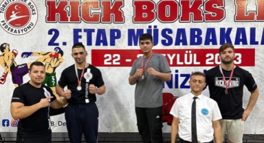 Kick Boks’çular 8 madalya ile döndü