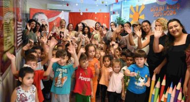 Kreşlerde miniklerin ilk ders zili coşkusu